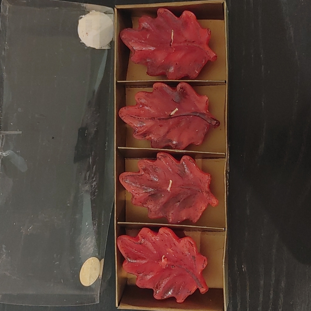 Leaf Floating Candles